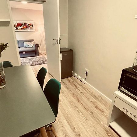 Cozy Apartments In Belgrade, Cukarica, Zeleznik, Free Parking And Wifi Pokój zdjęcie